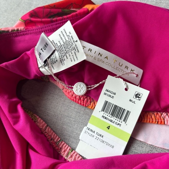 Becca by Rebecca Virtue Wrap Around Demi Reversible Bottoms, Medium - Picture 5 of 9